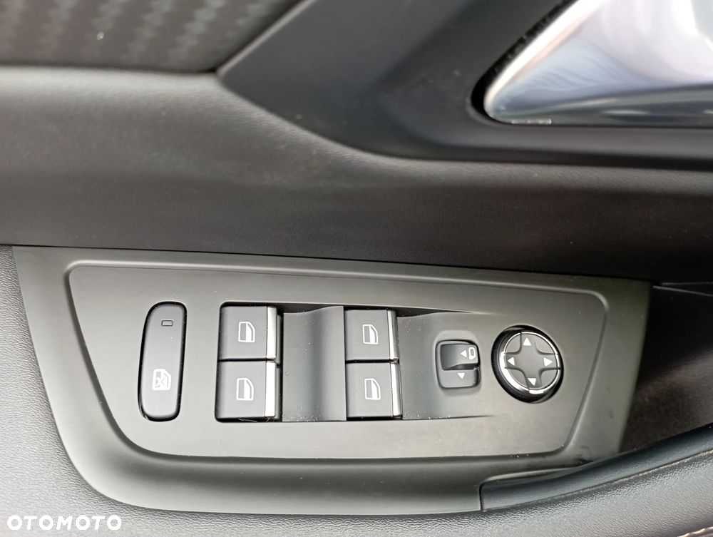 Peugeot 508 PureTech PHEV 180 GT S&S e-EAT8 - 26
