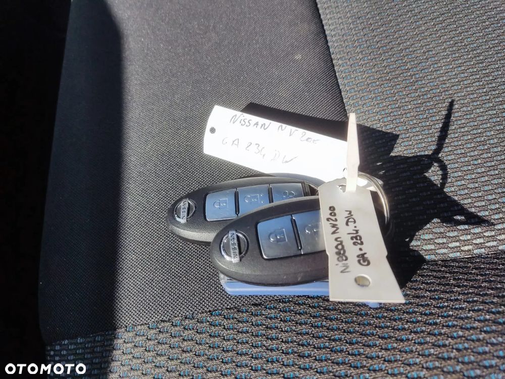Nissan NV200 Combi Tekna - 20