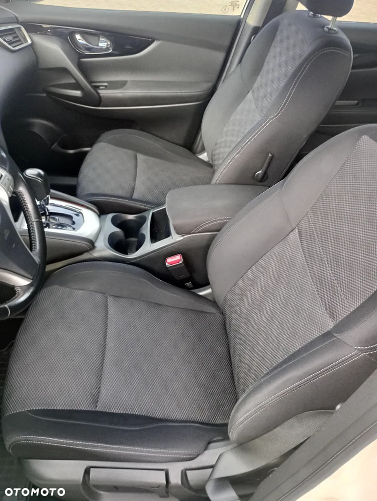 Nissan Qashqai - 17