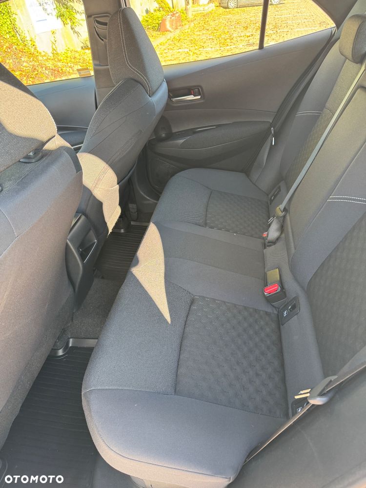 Toyota Corolla 1.8 Hybrid Comfort - 15