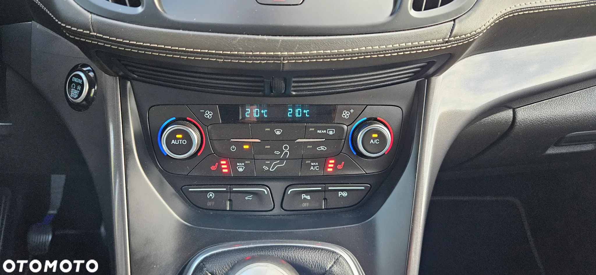 Ford Kuga 2.0 TDCi 2x4 Vignale - 25