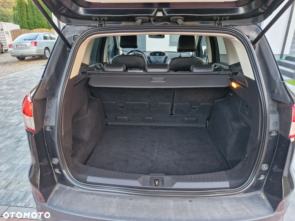 Ford Kuga 2.0 TDCi 4WD Titanium - 17