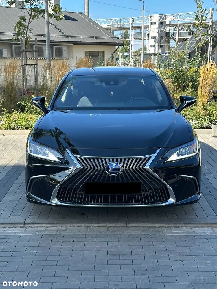 Lexus ES 300h - 2