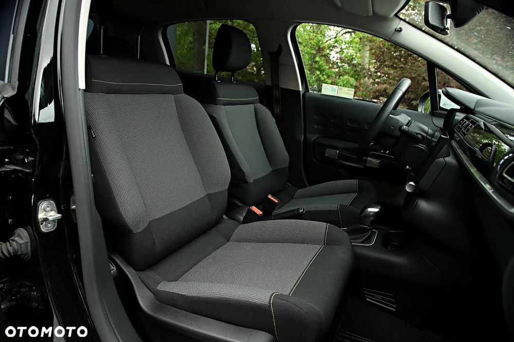 Citroën C3 1.2 PureTech Shine EAT6 - 27