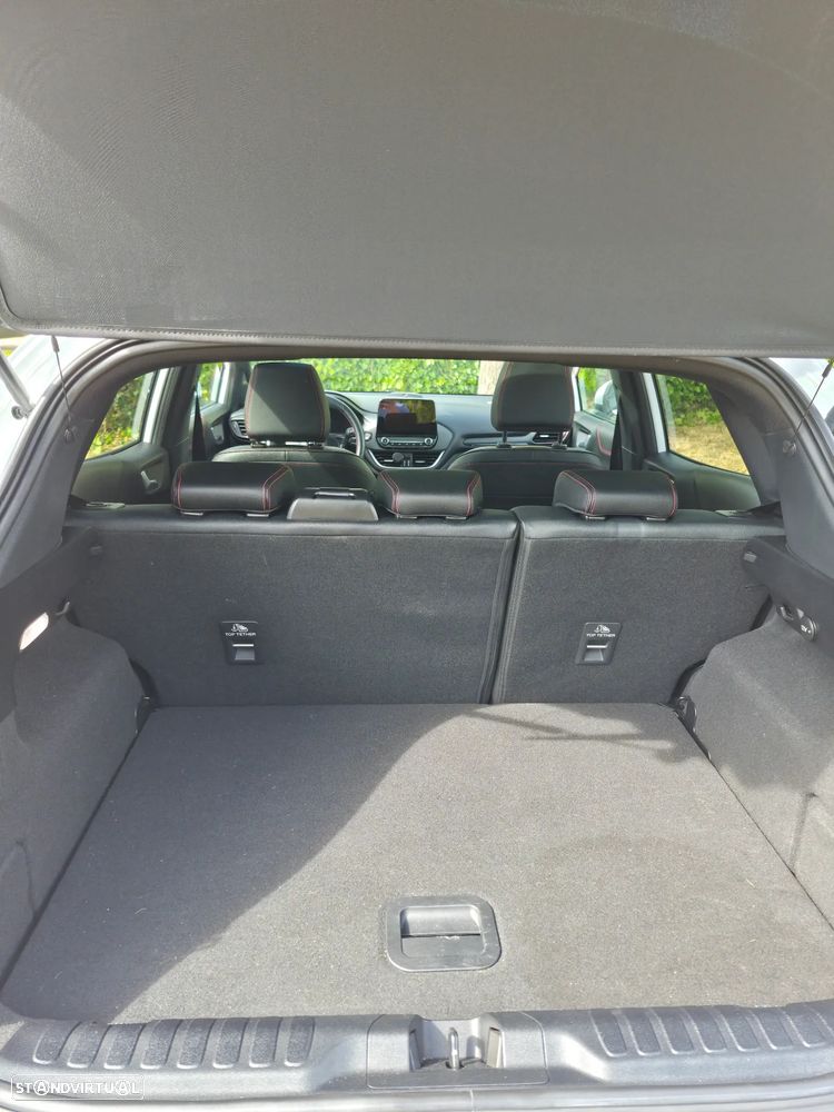 Ford Puma 1.0 EcoBoost MHEV ST-Line X - 8