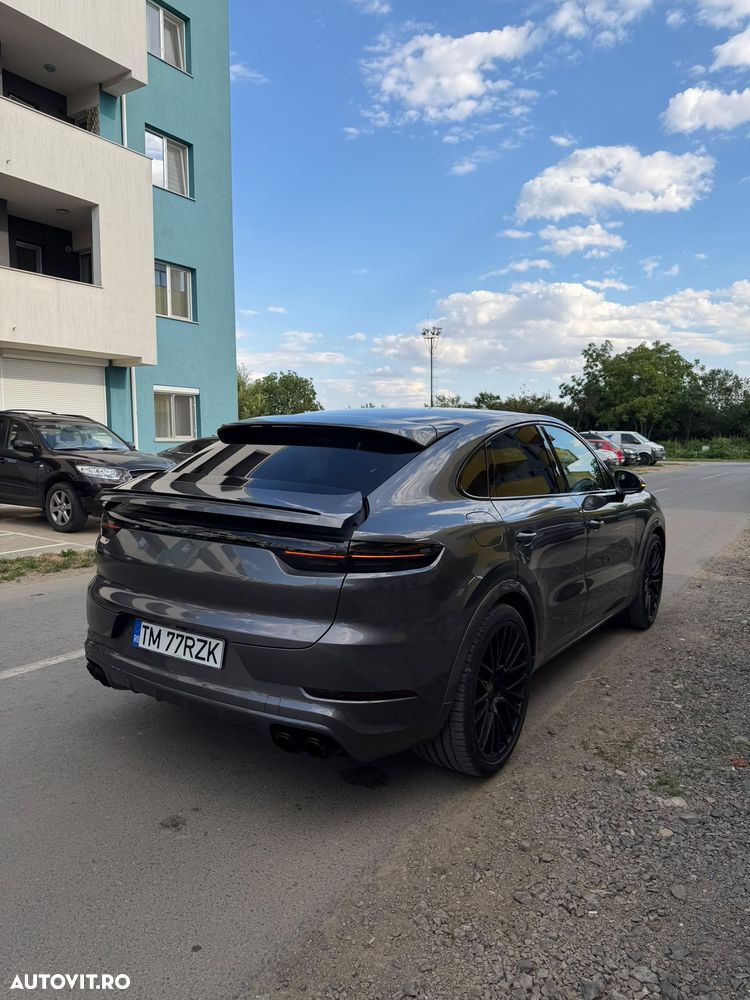 Porsche Cayenne Standard - 4