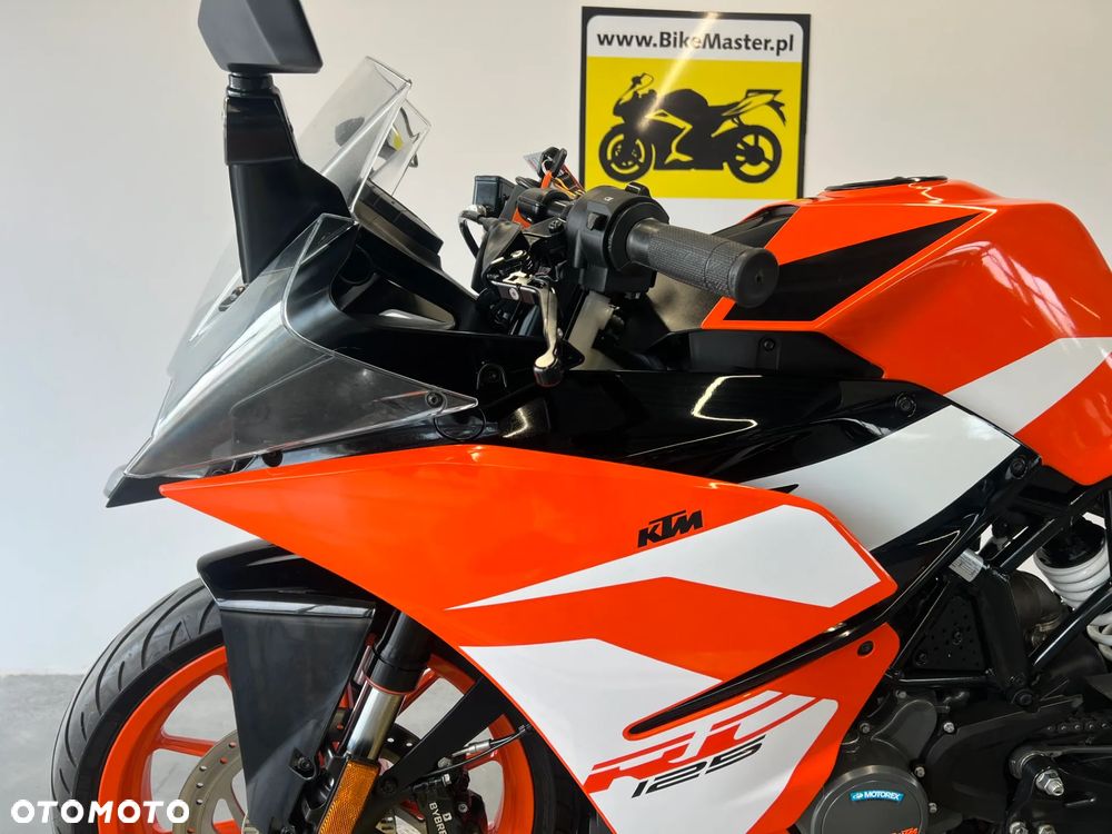 KTM RC 125 - 9