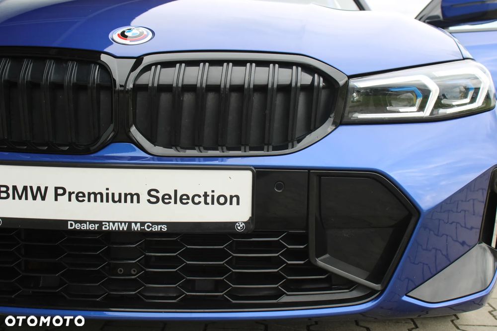 BMW Seria 3 330i xDrive M Sport sport - 12