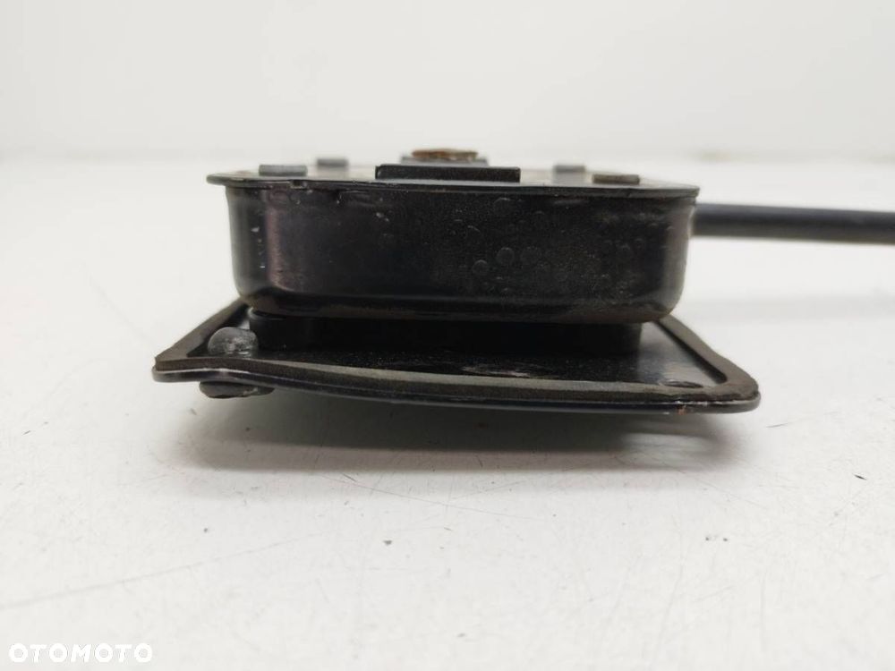 WINDA KOŁA ZAPASOWEGO MT761K353AB TRANSIT TOURNEO COURIER B460 - 3