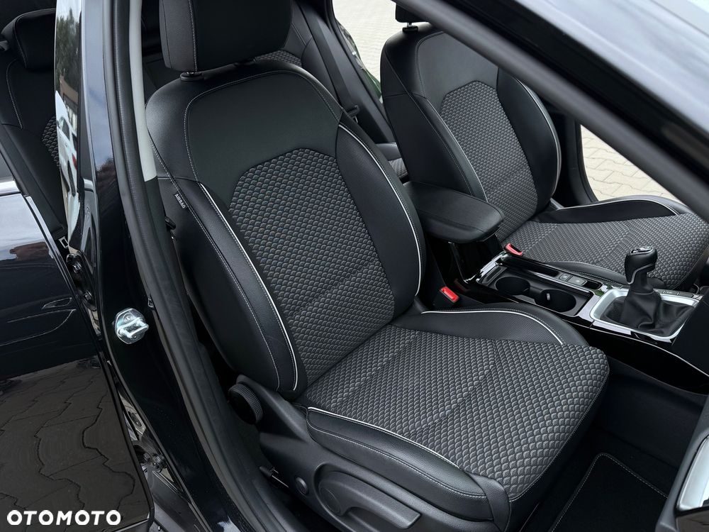 Kia XCeed 1.5 T-GDI Prestige Line - 32