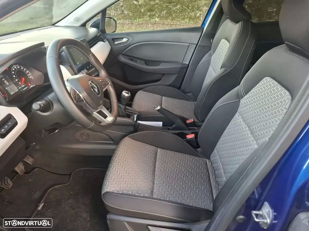 Renault Clio 1.5 Blue dCi Techno — fotografia 13