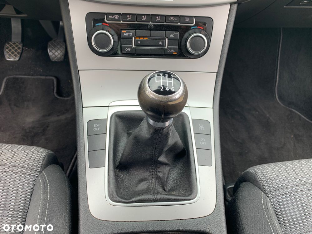 Volkswagen Passat CC 2.0 TDI BlueMotion Technology - 21