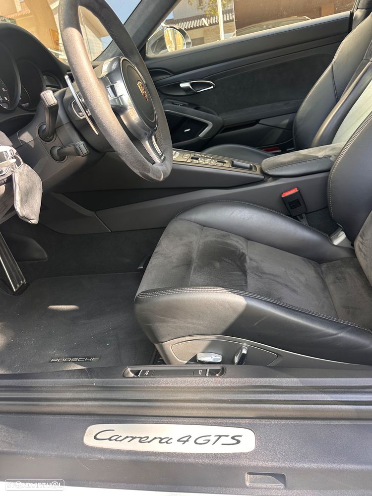 Porsche 911 (991) Carrera 4 GTS PDK - 13