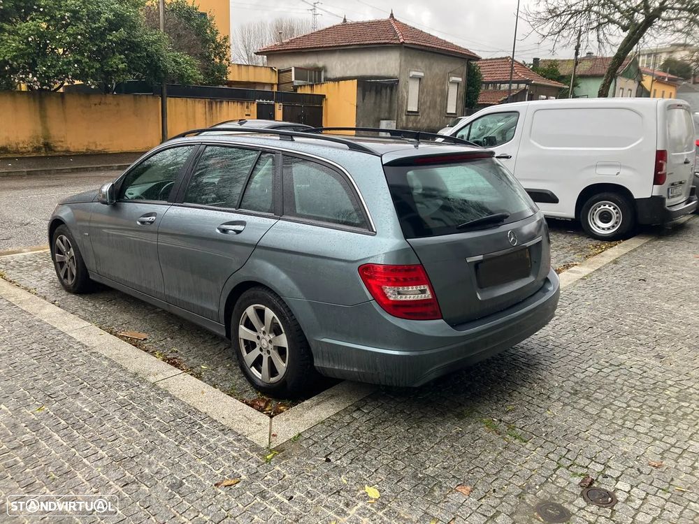 Mercedes-Benz C 180 CDi Avantgarde BlueEfficiency - 2
