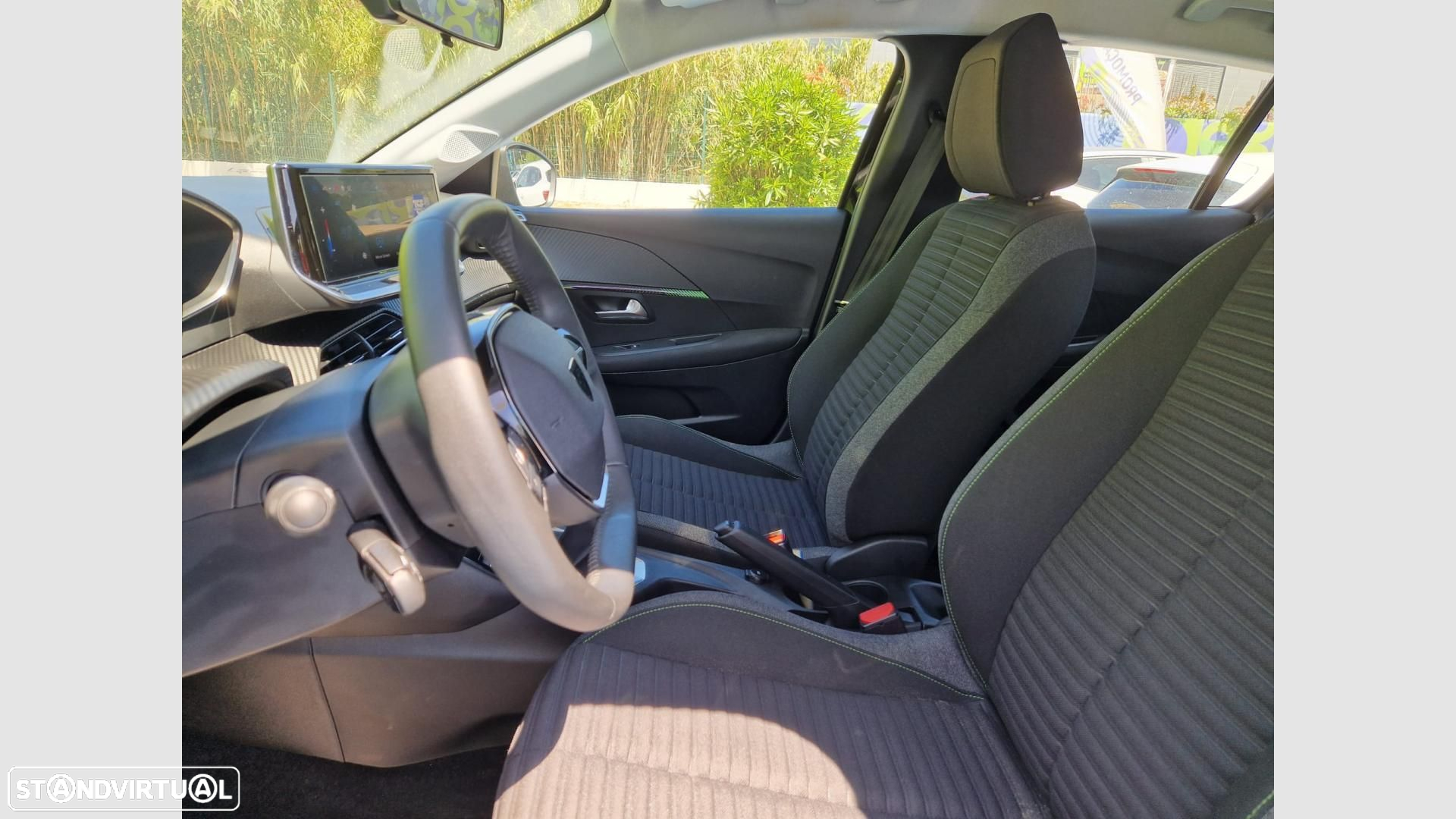 Peugeot 208 1.2 PureTech Active - 8