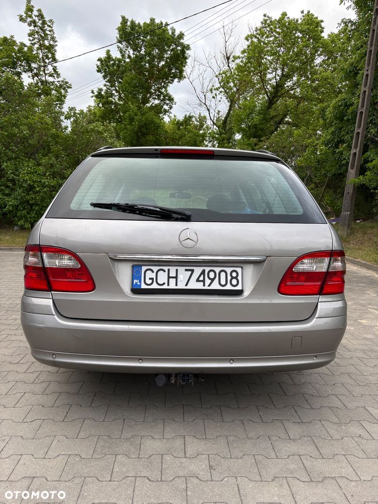 Mercedes-Benz Klasa E 320 CDI Classic - 6