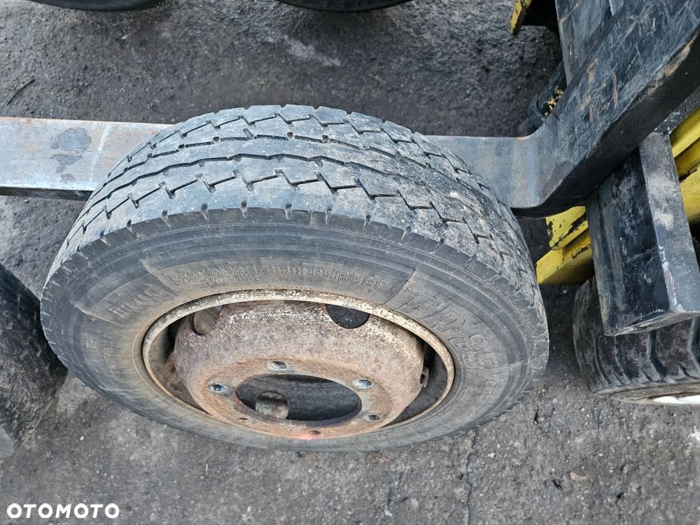 KOŁA KOŁO FELGI FELGA OPONY IVECO EUROCARGO PIRELLI TR85 205/75 17,5 R17.5 - 9