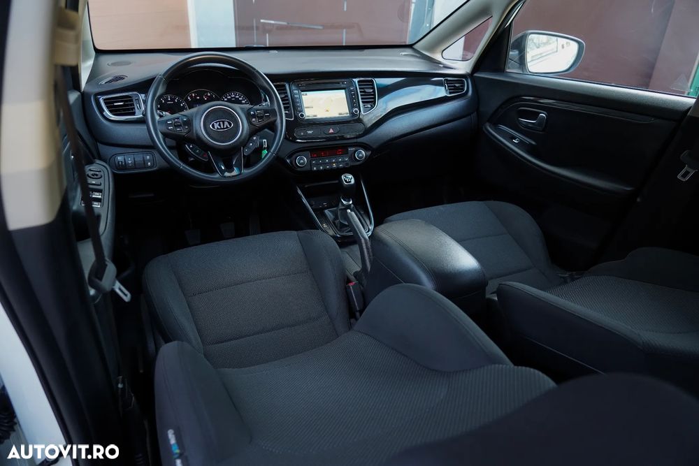 Kia Carens 1.6 GDI Edition 7 - 14
