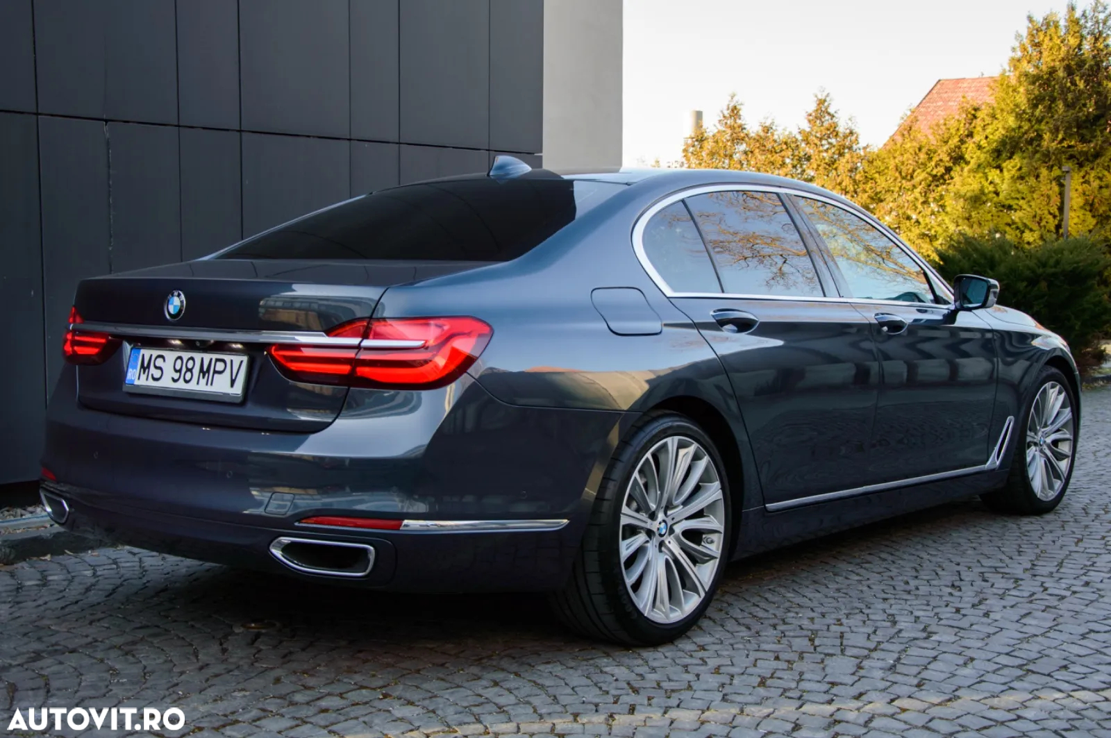 BMW Seria 7 740d xDrive - 5