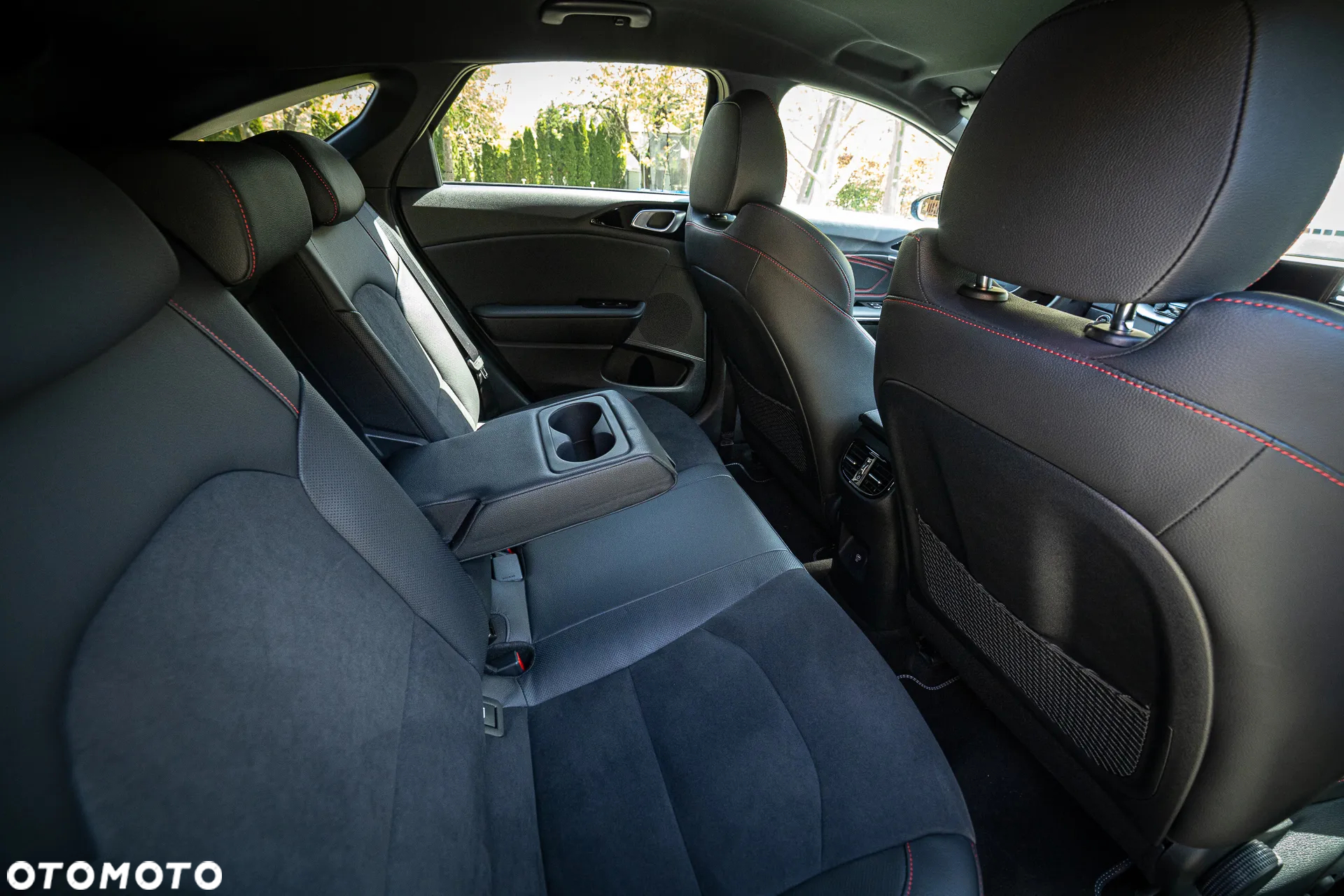 Kia ProCeed 1.6 T-GDI GT DCT - 39