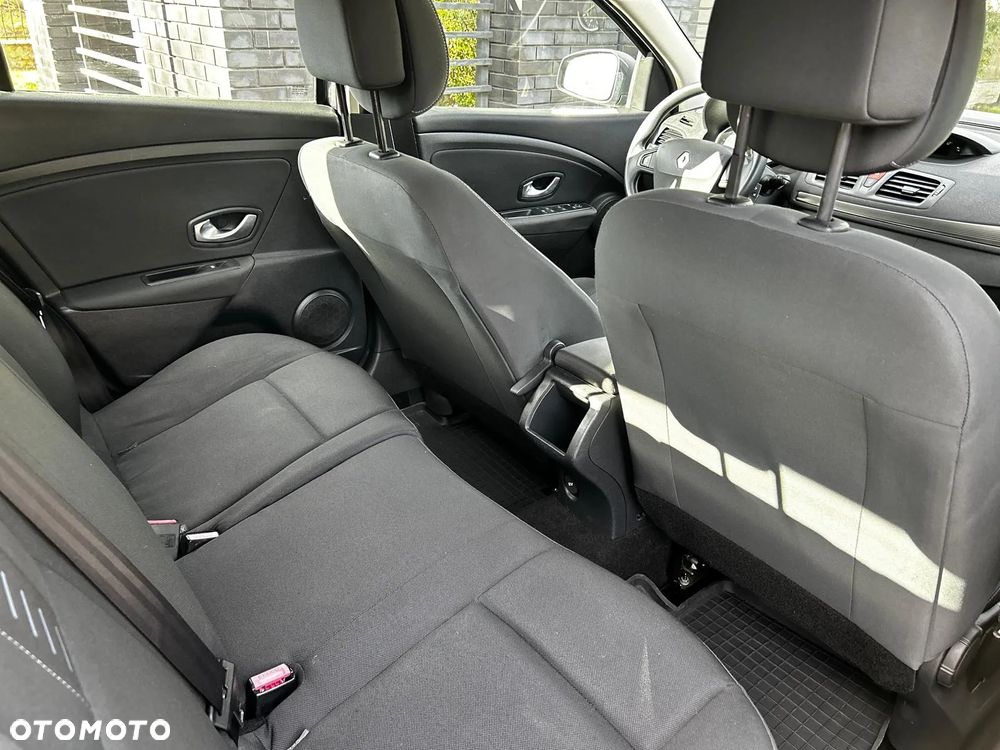 Renault Megane 1.5 dCi Expression - 21