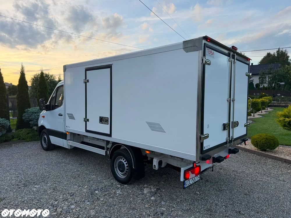 Mercedes-Benz Sprinter 319 Kontener 2.0 - 190KM Automat Pierwszy właściciel PIĘKNY - 7