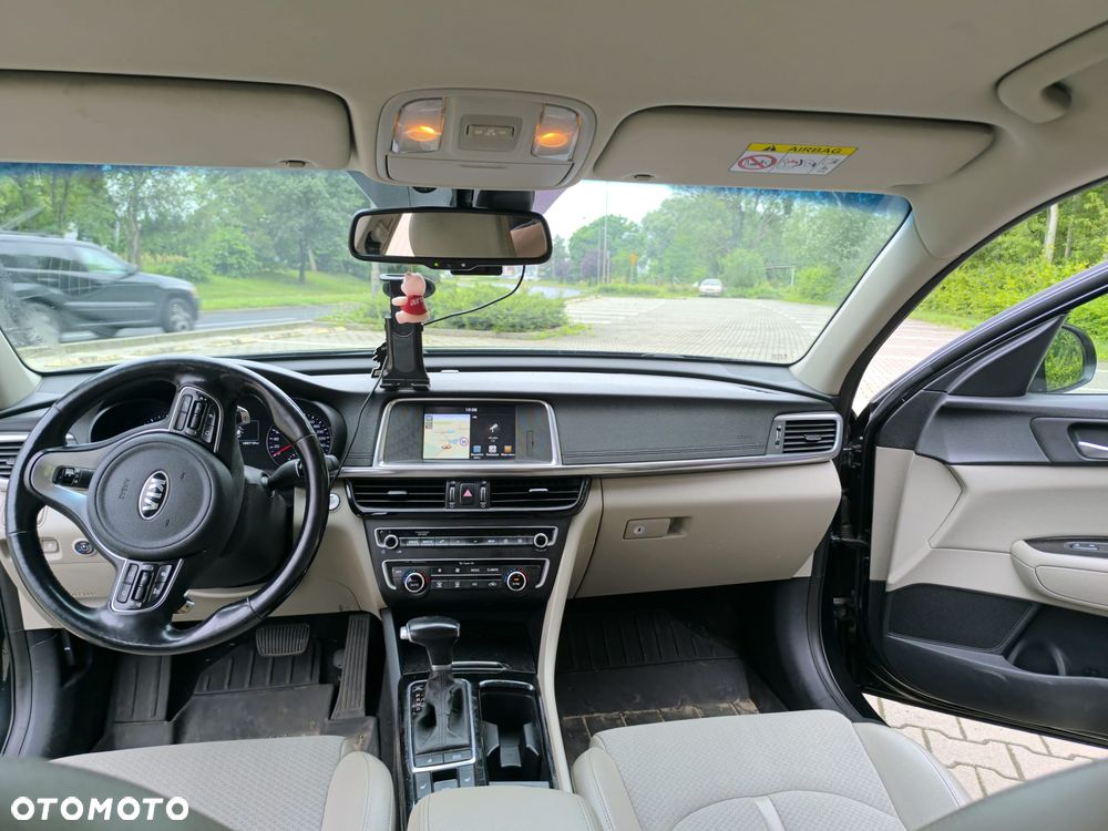 Kia Optima 2.0 L - 4