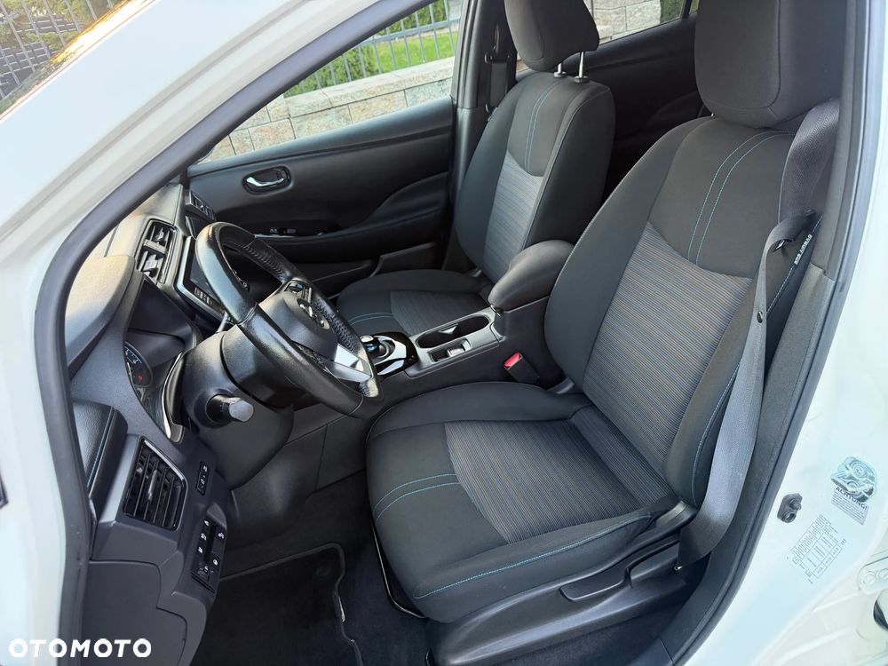 Nissan Leaf 40kWh Tekna - 12