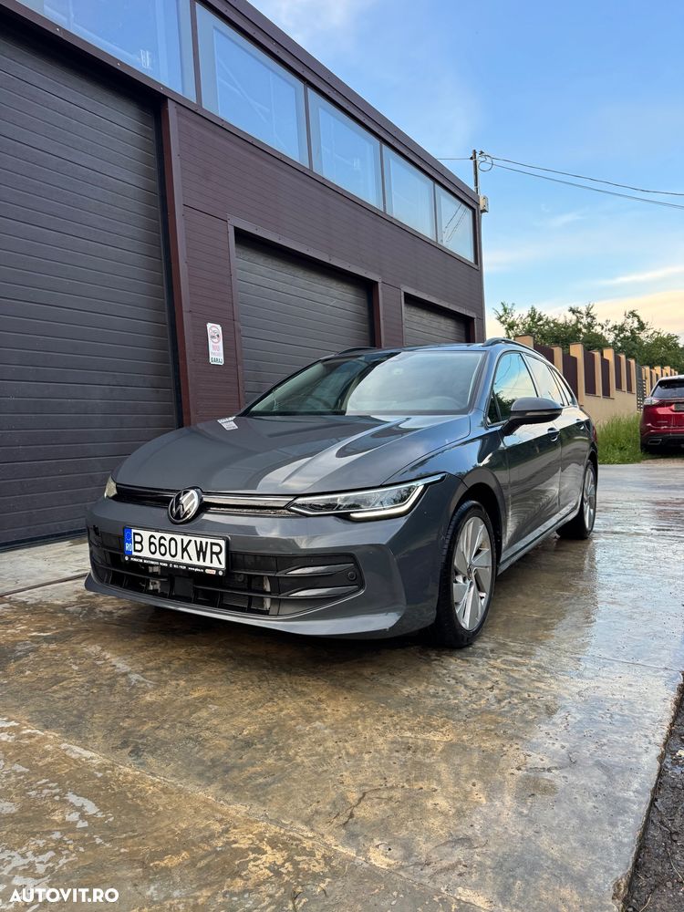 Volkswagen Golf 1.5 eTSI DSG MHEV Advanced - 1