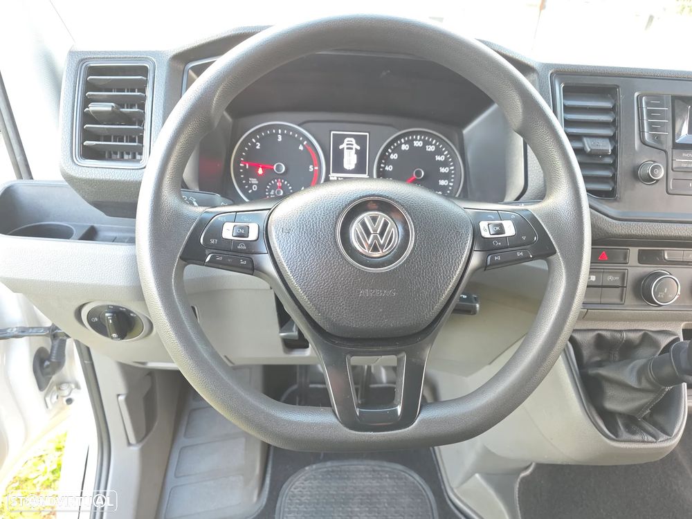 VW CRAFTER 35 2.0 TDI L5H4 IVA DEDUTIVEL - 47
