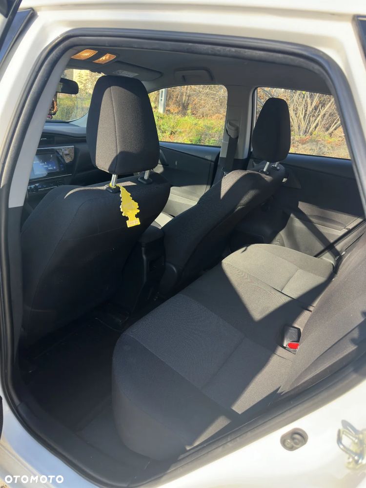 Toyota Auris 1.33 VVT-i Active - 11