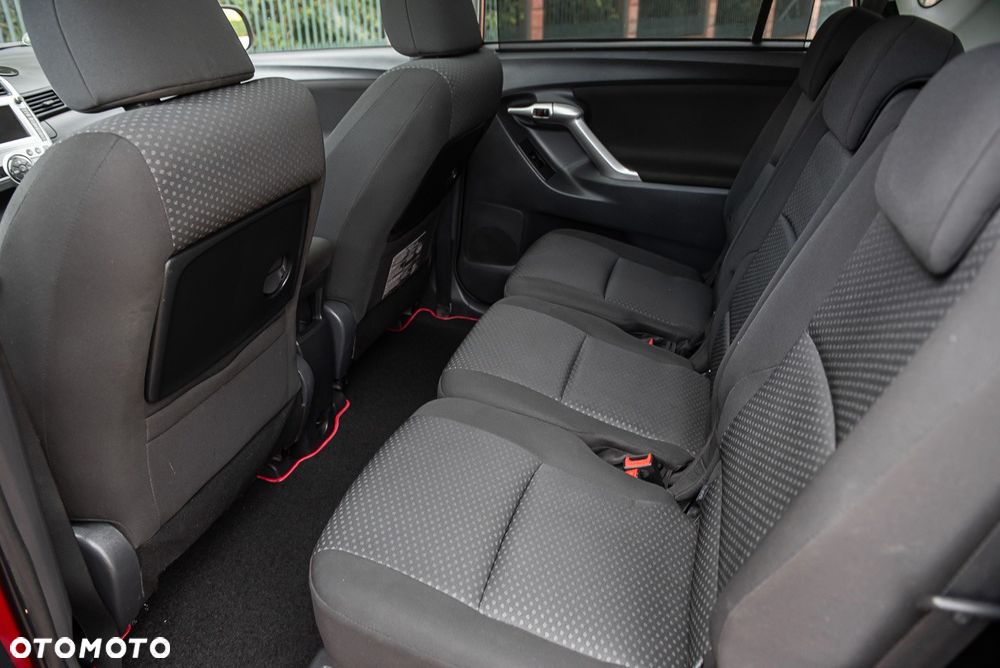 Toyota Verso - 6