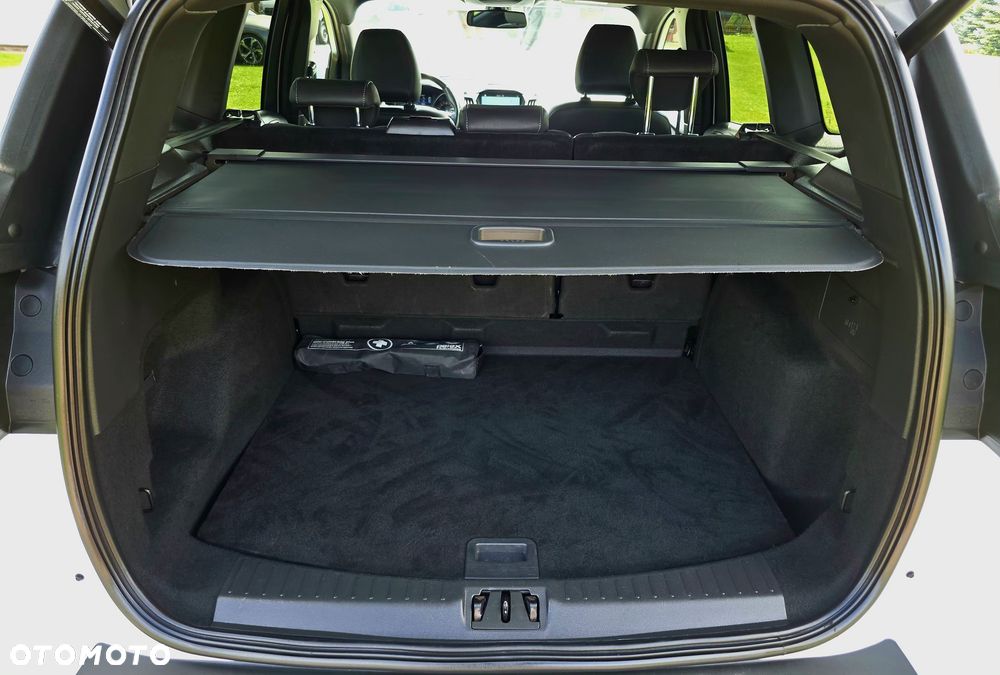 Ford Kuga 2.0 TDCi AWD ST-Line - 32