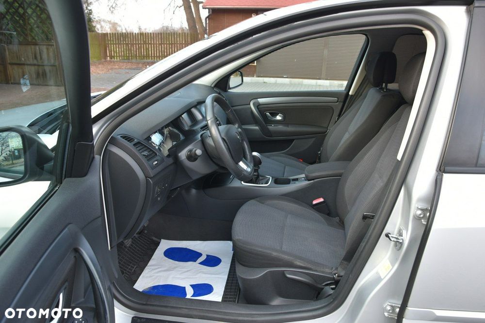 Renault Laguna - 11