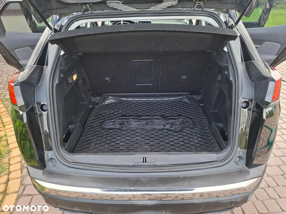 Peugeot 3008 1.5 BlueHDi Active S&S EAT8 - 8