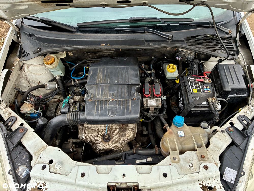 Fiat Linea 1.4 Dynamic Euro5 - 34