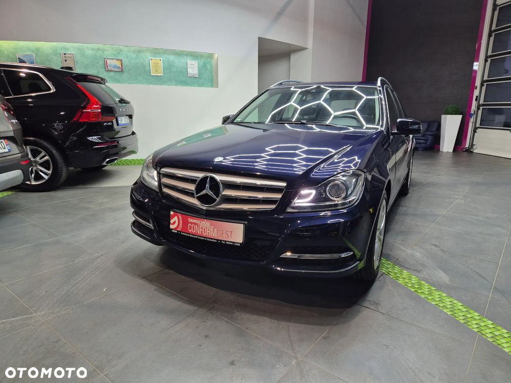 Mercedes-Benz Klasa C 200 T CGI Automatik BlueEFFICIENCY Avantgarde - 3