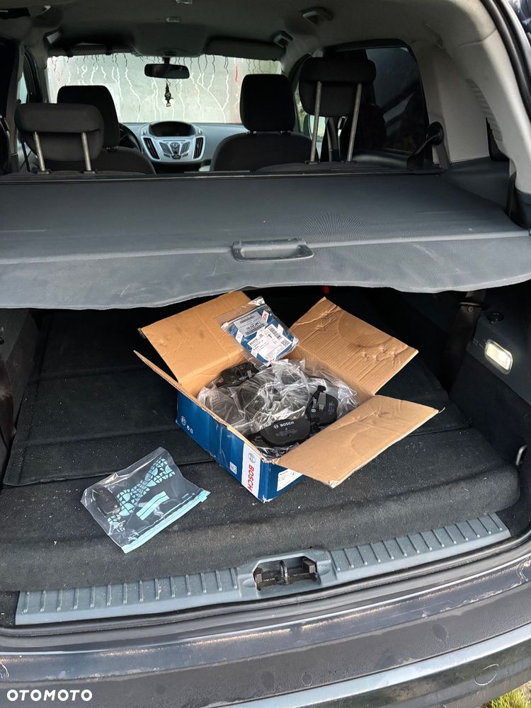 Ford Grand C-MAX - 9