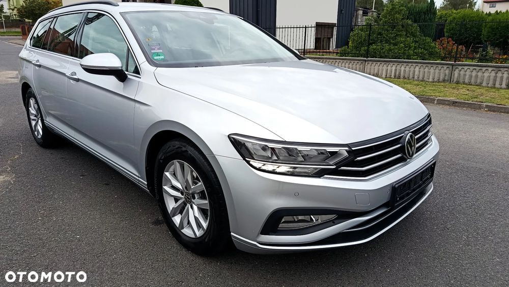 Volkswagen Passat 2.0 TDI SCR DSG - 29