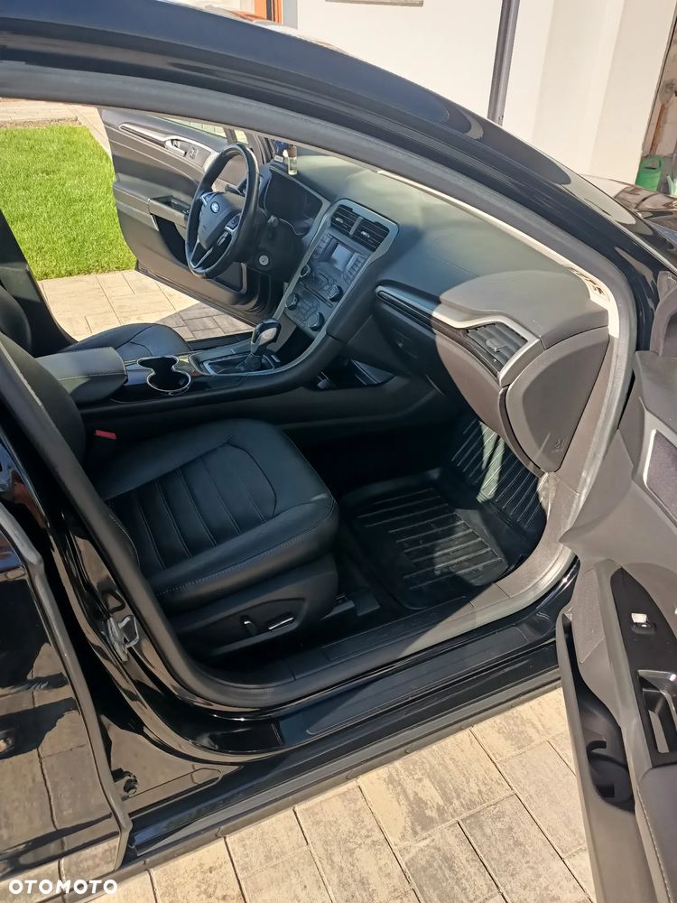 Ford Fusion 2.0 EcoBoost Titanium - 7