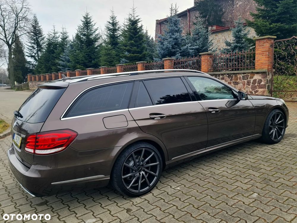 Mercedes-Benz Klasa E 350 CDI DPF BlueEFFICIENCY 7G-TRONIC Avantgarde - 12