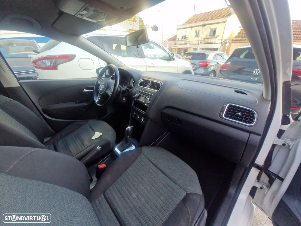VW Polo 1.6 TDI Conforline DSG - 9
