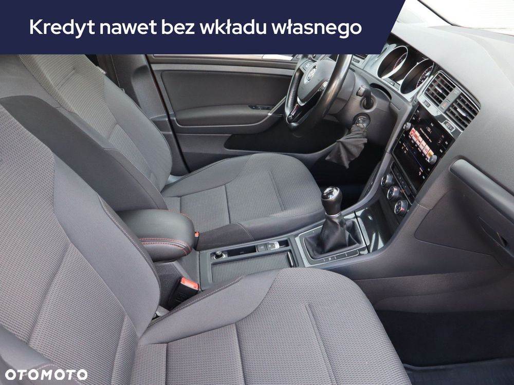 Volkswagen Golf Variant - 11