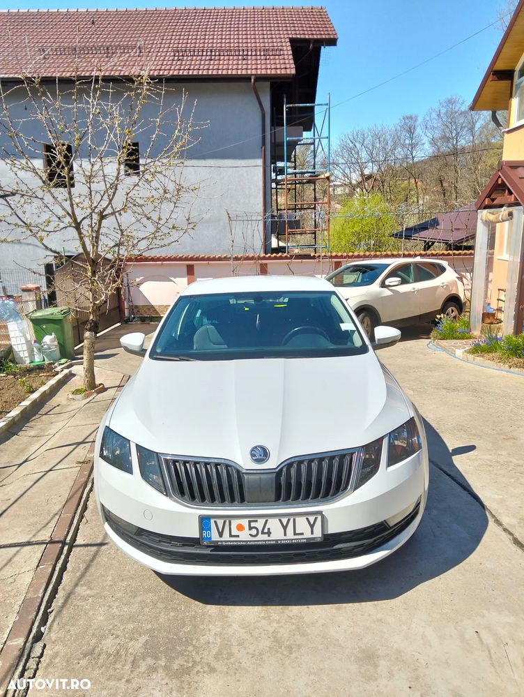 Skoda Octavia - 8