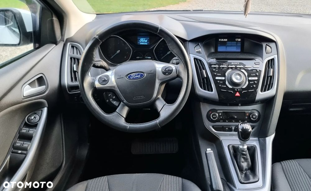 Ford Focus 1.6 EcoBoost Start-Stopp-System Titanium - 12