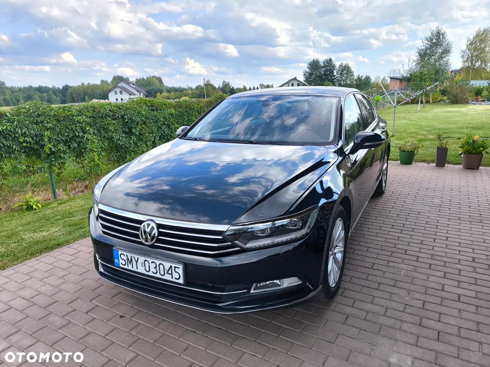 Volkswagen Passat 1.8 TSI BMT Highline - 1