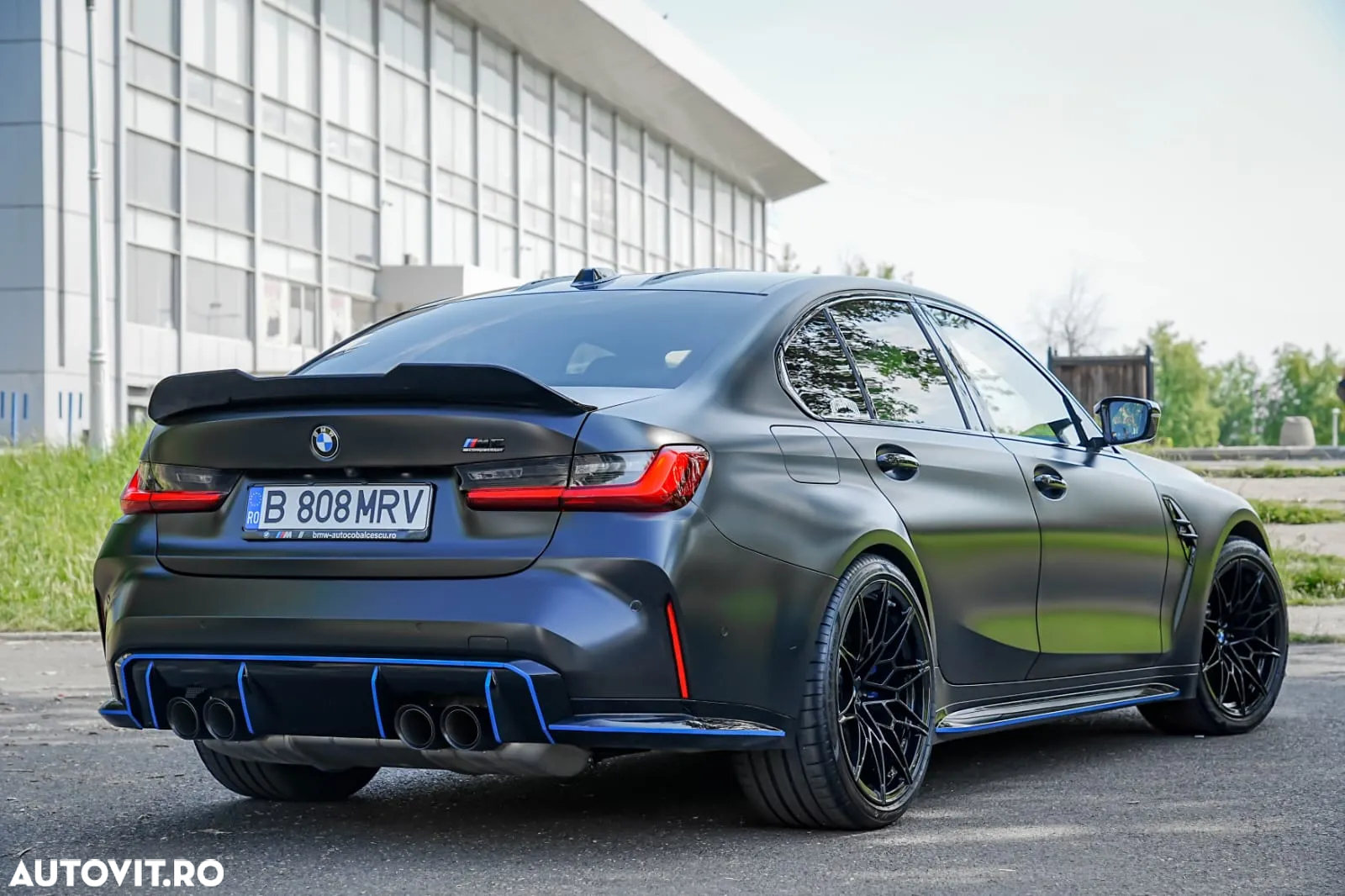 BMW M3 Competition xDrive AT - 4