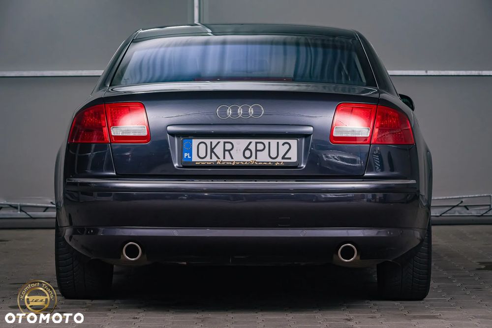 Audi A8 4.2 Quattro - 18