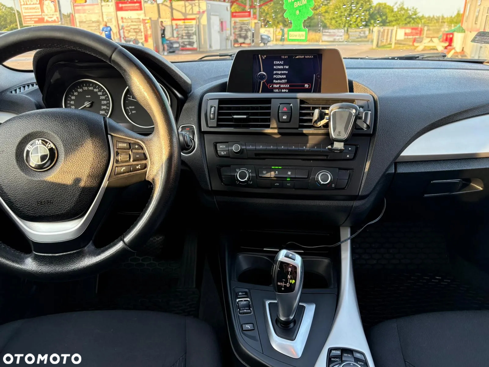 BMW Seria 1 116d - 12