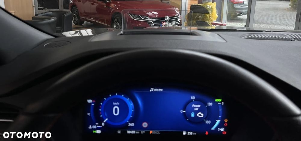 Ford Kuga 2.5P PHEV FWD ST-Line X - 22